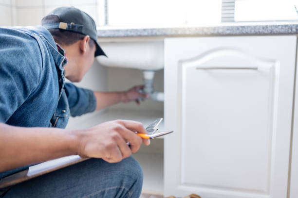 Best Emergency Plumber  in North Fond Du Lac, WI